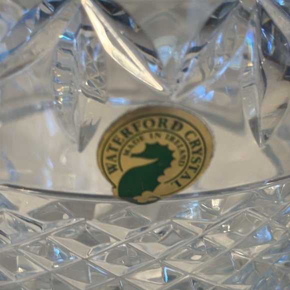 WATERFORD CUT CRYSTAL Glass 7" VASE - BALLINA/DIAMOND CUT PATTERN Signed - Picture 3 of 10